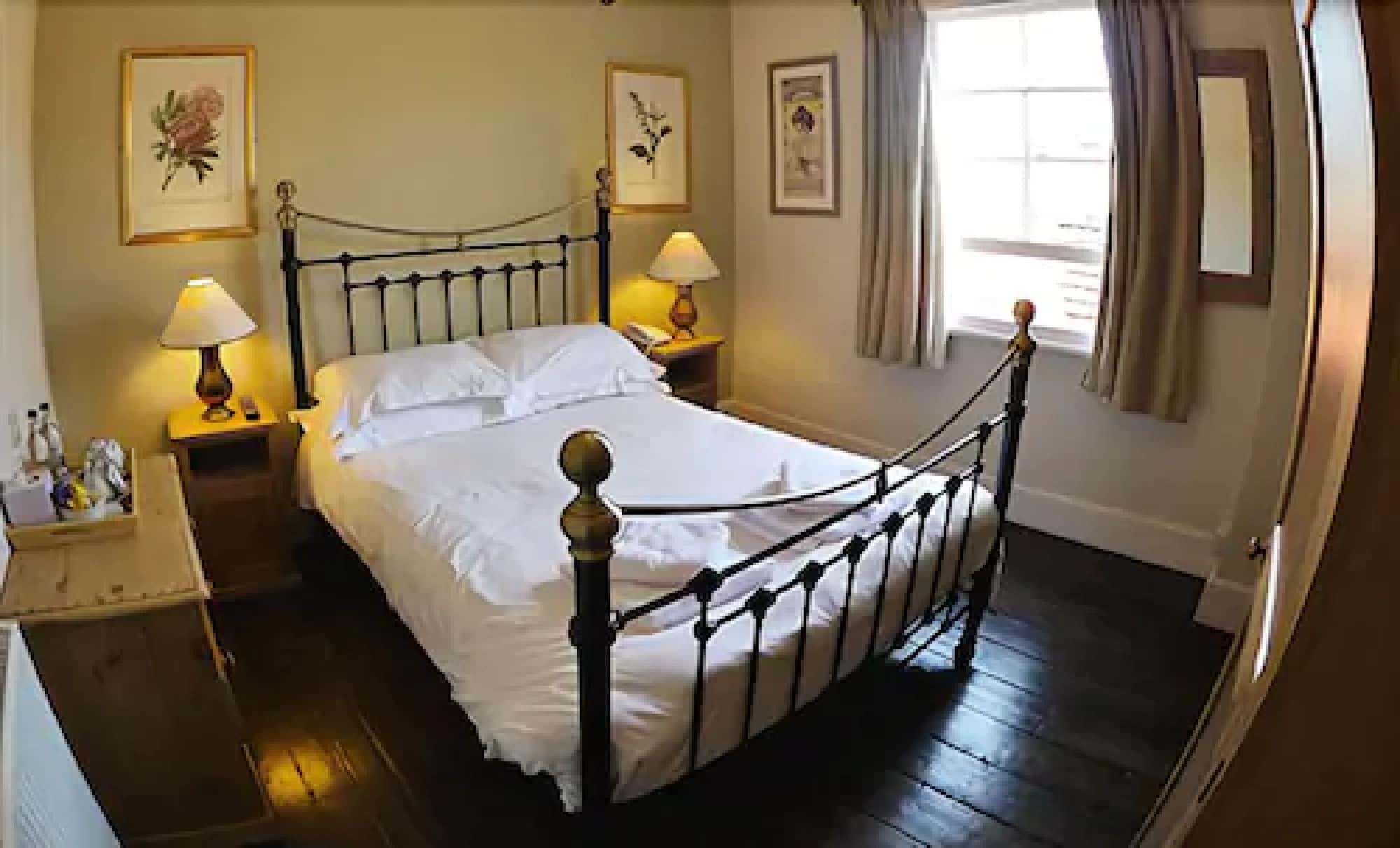 The White Hart Inn Winchcombe Ngoại thất bức ảnh