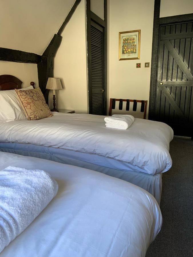 The White Hart Inn Winchcombe Ngoại thất bức ảnh