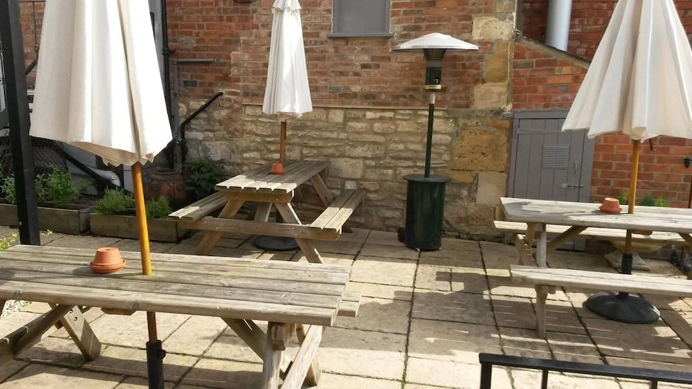 The White Hart Inn Winchcombe Ngoại thất bức ảnh