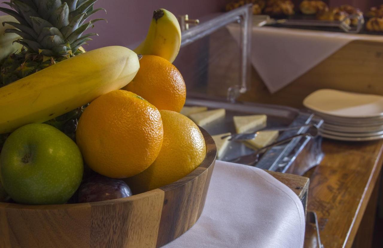 The White Hart Inn Winchcombe Ngoại thất bức ảnh